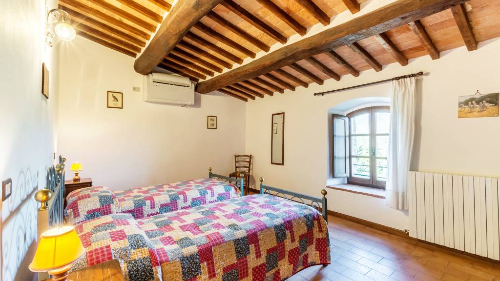 Appartamenti-Vacanze-Borgo-Torale-lago-Trasimeno-Umbria-IMGP0126-HDRe