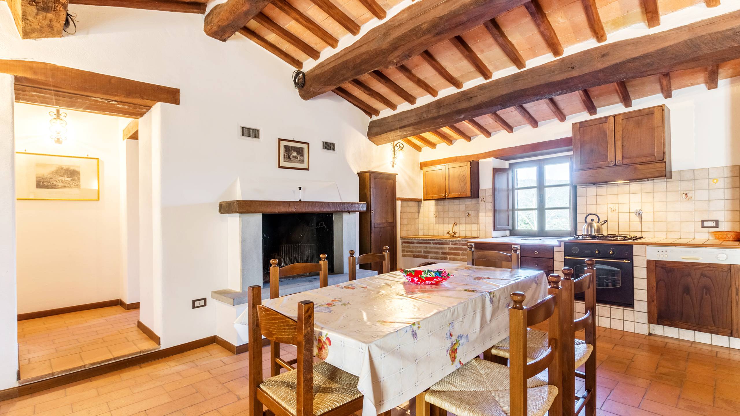 Appartamenti-Vacanze-Borgo-Torale-lago-Trasimeno-Umbria-IMGP0098-HDRe Appartamenti-Vacanze-Borgo-Torale-lago-Trasimeno-Umbria-IMGP0098-HDRe